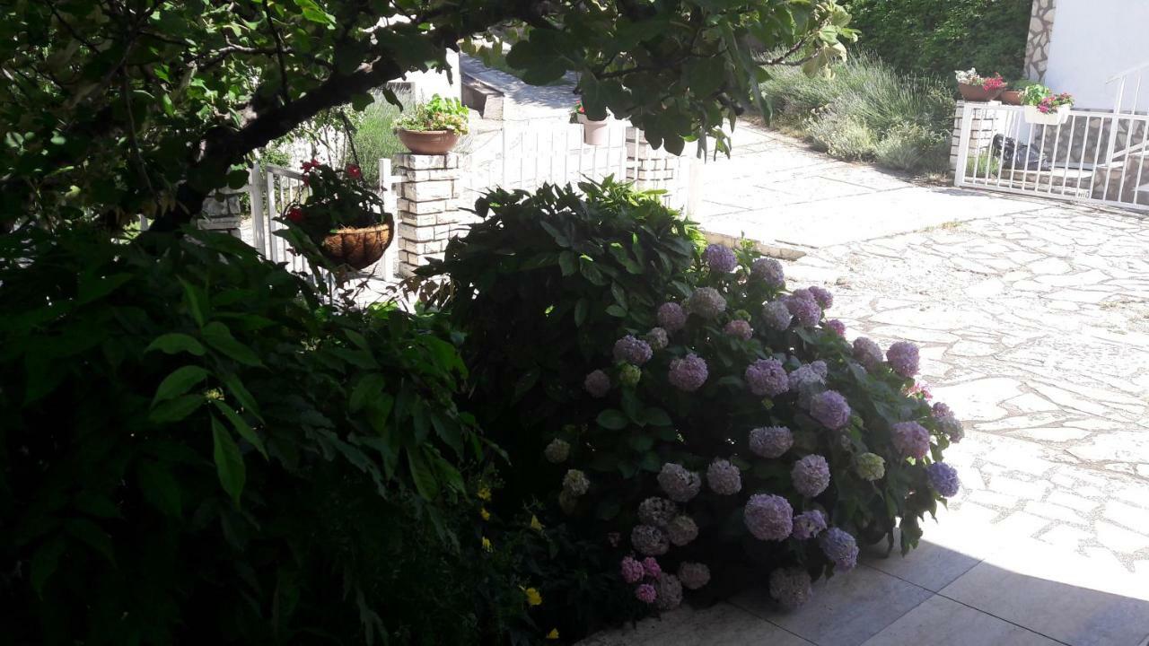 Mica Senj (Lika-Senj) Exterior foto